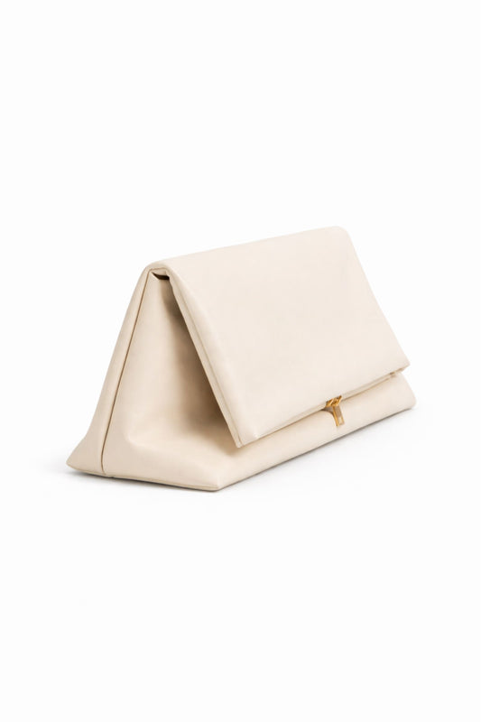 Елегантен дамски портфейл-клъч от гладка кожа