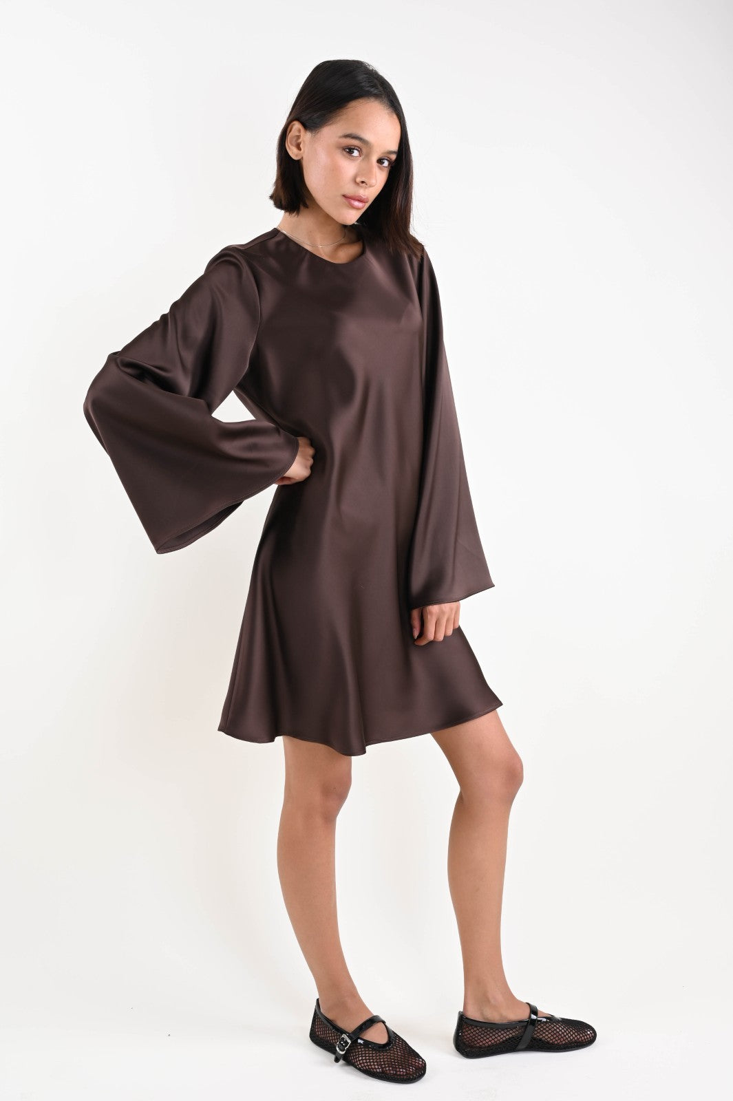 Рокля от сатен