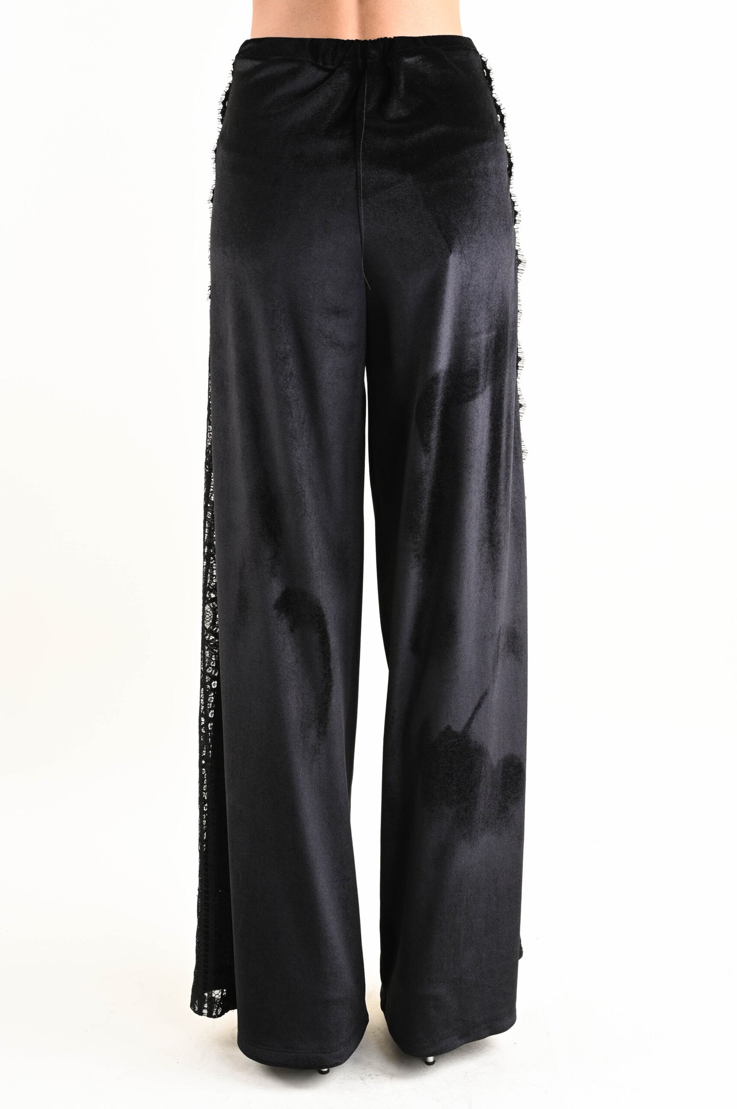 Широк панталон от дантела и кадифе