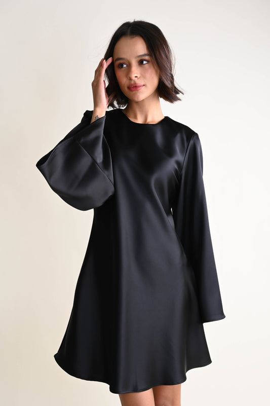 Рокля от сатен